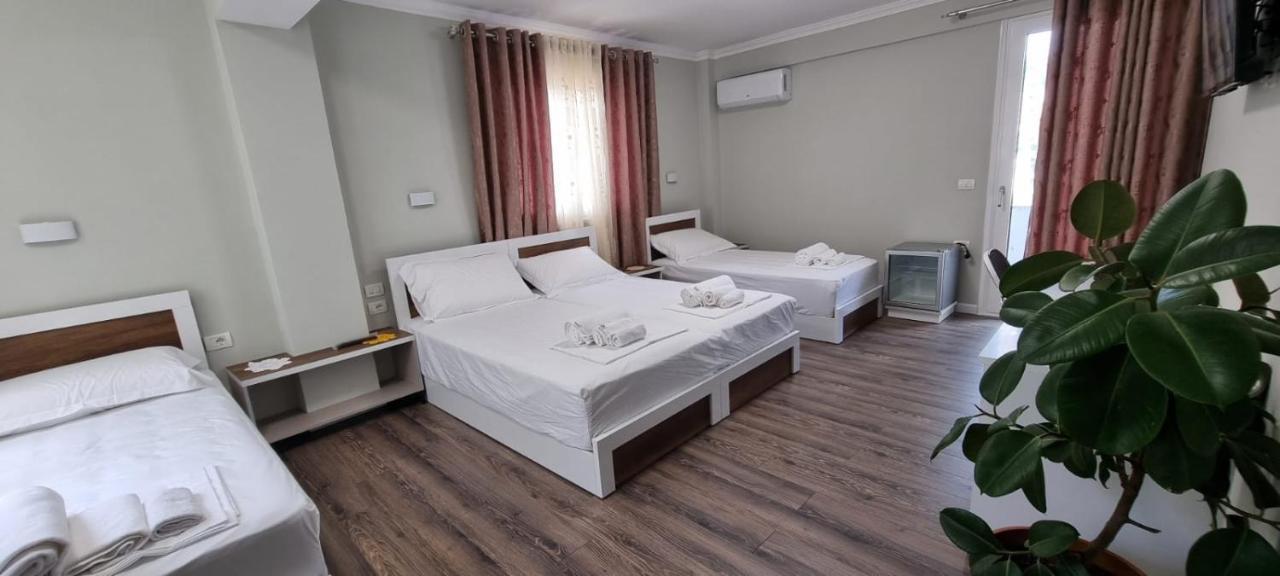 Aaa Apartment Berat Bagian luar foto